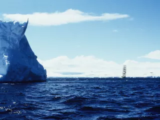 Pogoria & iceberg / fot. Kazimierz Robak (1981-02-04)